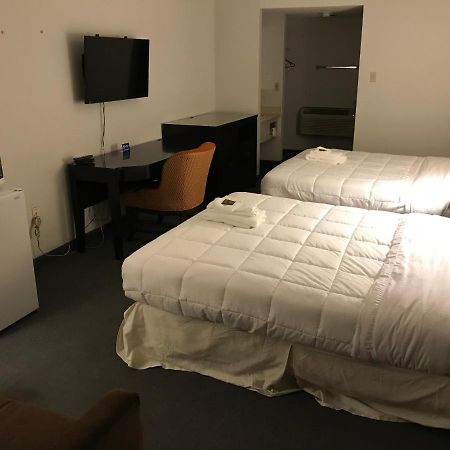 Strathroy Motor Inn Delaware 外观 照片