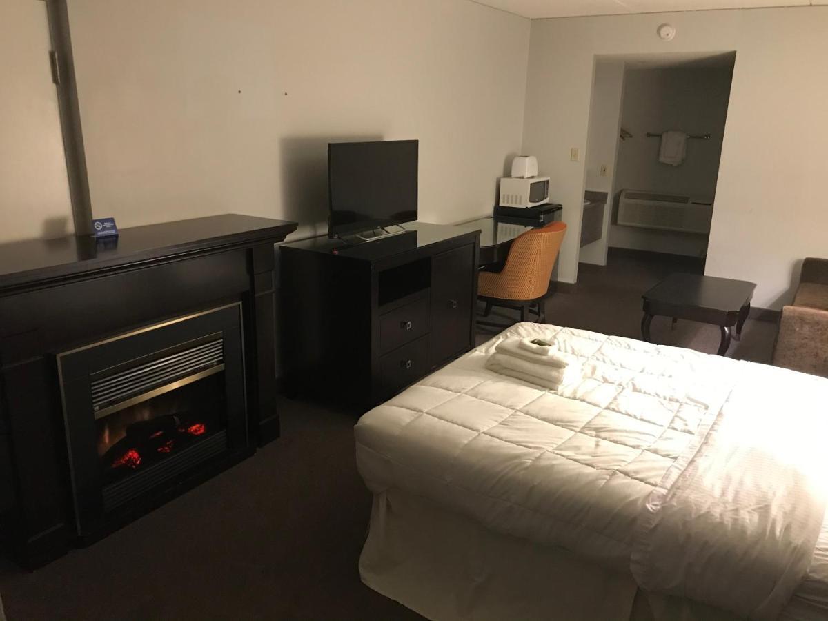 Strathroy Motor Inn Delaware 外观 照片