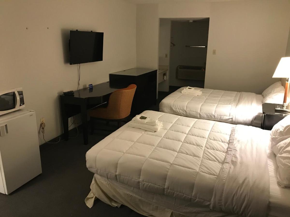 Strathroy Motor Inn Delaware 外观 照片